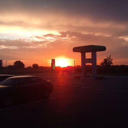 Sawik Dziekanowice Motel Lednogora Luaran gambar